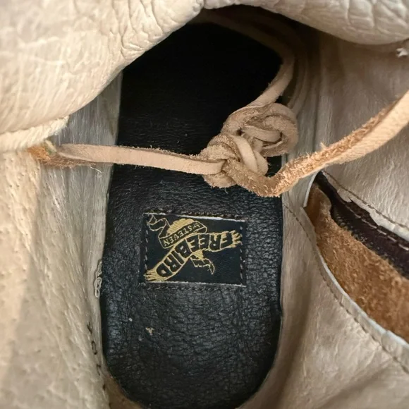 Freebird by Steven “Devin” Lace-Up Leather Ankle Boots Distressed Taupe Chic - Picture 6 of 12